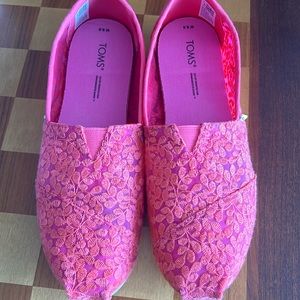 Toms Alpargata Pink Floral size 8.5